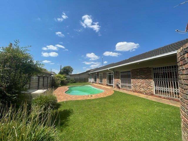 3 Bedroom Property for Sale in Potchefstroom Rural North West